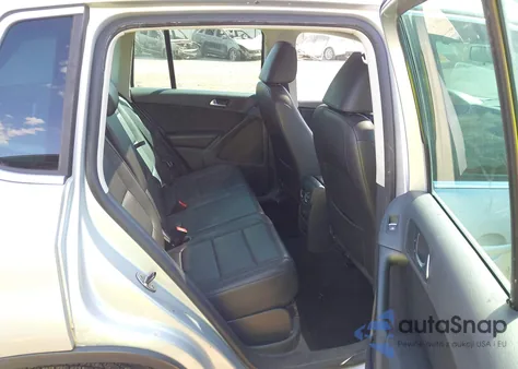 2011 Volkswagen Tiguan Se from USA, damaged, VIN WVGBV7AX0BW543858